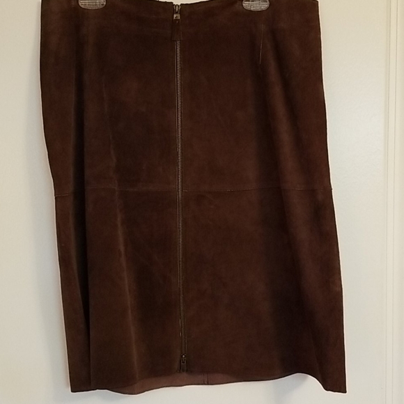 Isaac Mizrahi Dresses & Skirts - Suede skirt